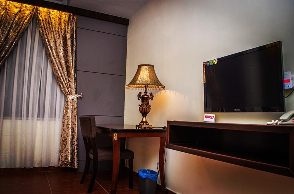 Herald Hotel Malacca Extérieur photo