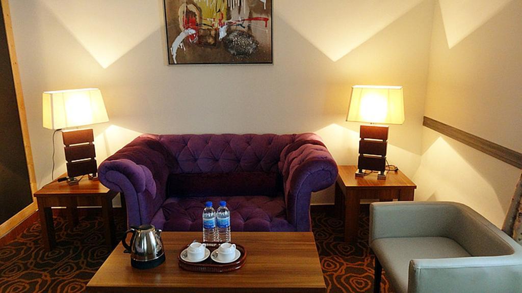 Herald Hotel Malacca Extérieur photo